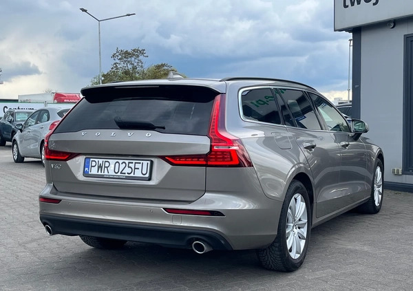 Volvo V60 cena 119900 przebieg: 17993, rok produkcji 2021 z Szczyrk małe 379